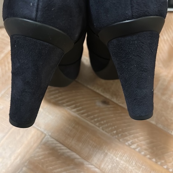 NEW Geox D Inspiration B Heeled Ankle Boots Shoeties in Navy Blue Suede Leather - Picture 16 of 16